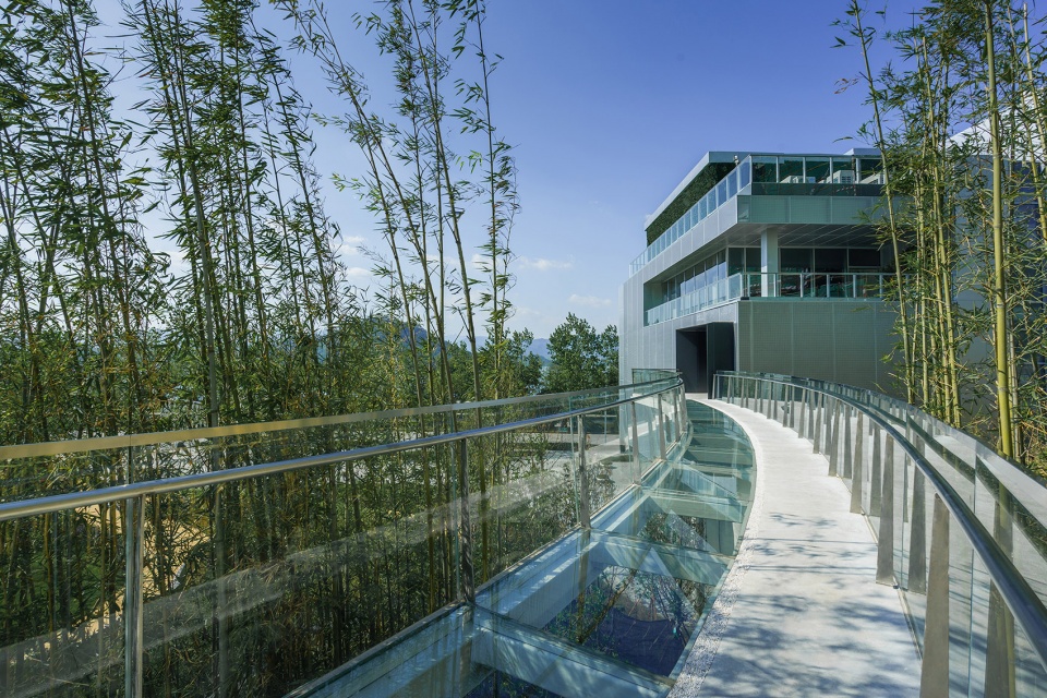 lakeside garden china by topos landscape architects
