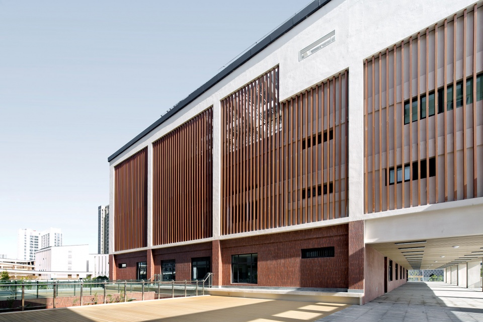 expansion of suzhou new district experimental junior high school east campus china by tus design group co ltd