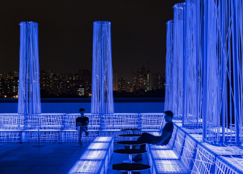 nyx rooftop club china by alberto caiola studio