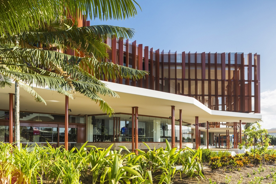 cairns performing arts centre by cox architecture