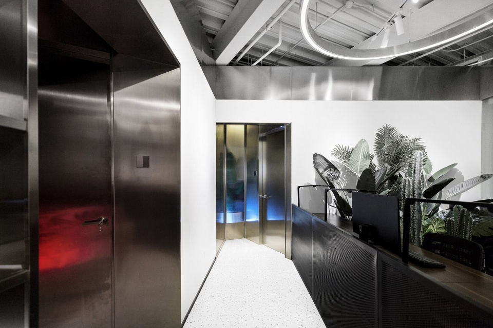 research office of boundary huispace china by jiahe zhang vanished hospital