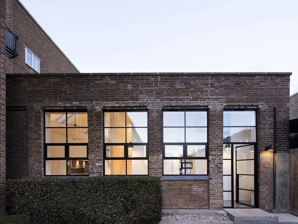 defoe road by paper house project