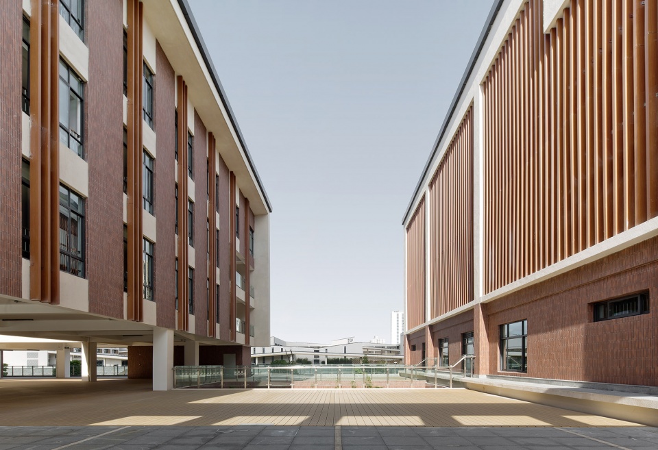 expansion of suzhou new district experimental junior high school east campus china by tus design group co ltd