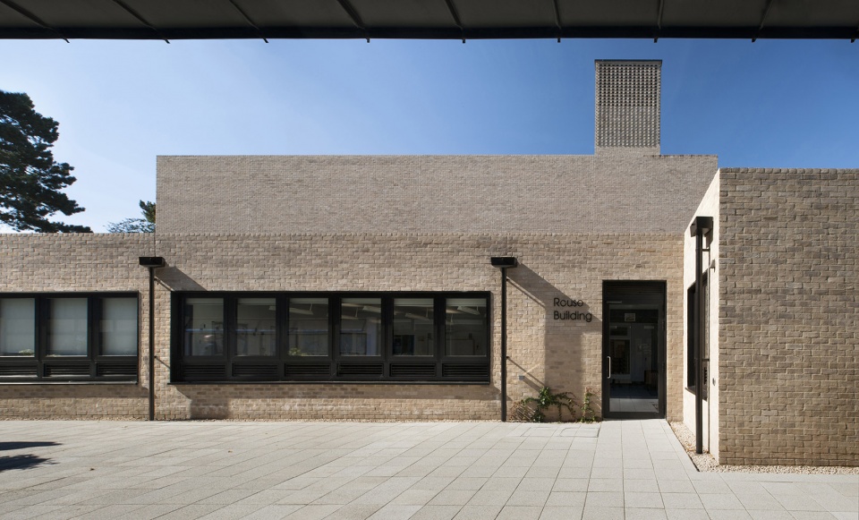 peter hall performing arts centre at the perse school by haworth tompkins
