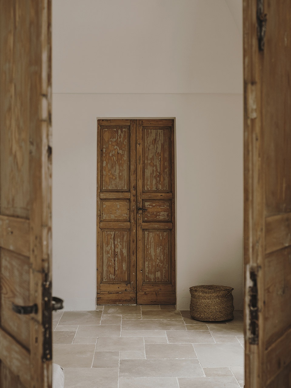 villa castelluccio by studio andrew trotter