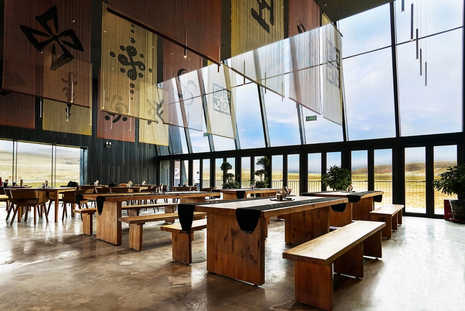 traveler black tent in yangbajing china by pure