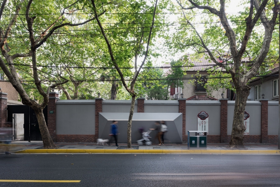 street wall gallery on yuyuan roa china by bengo studio 960x640 1