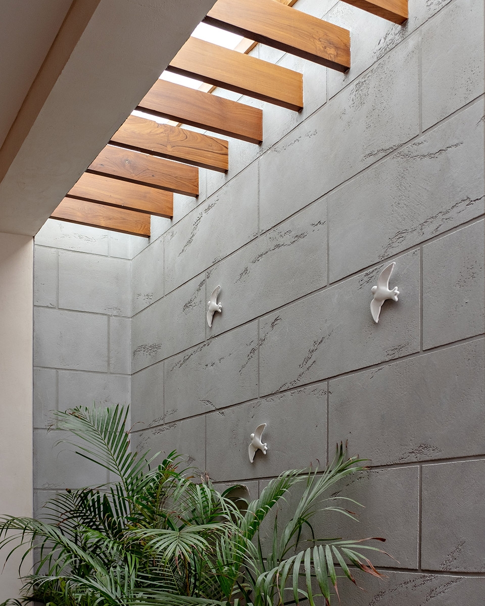 chhavi desert house by abraham john architects