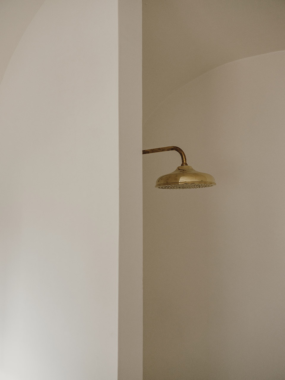 villa castelluccio by studio andrew trotter