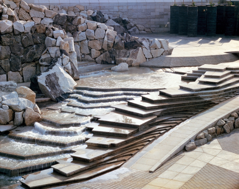 Arata Isozaki the Pritzker Architecture Prize