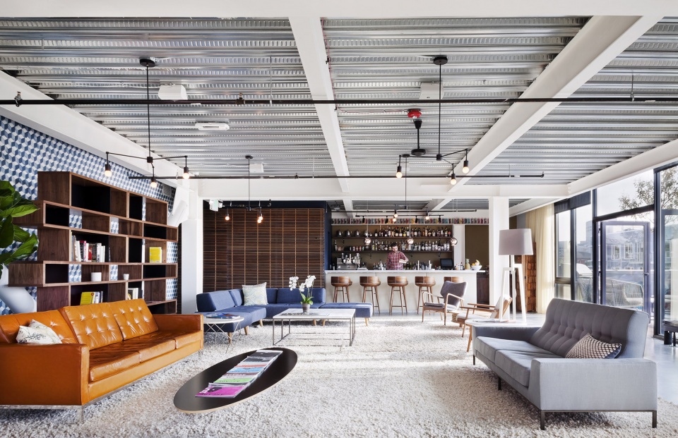 cloud room by graham baba architects