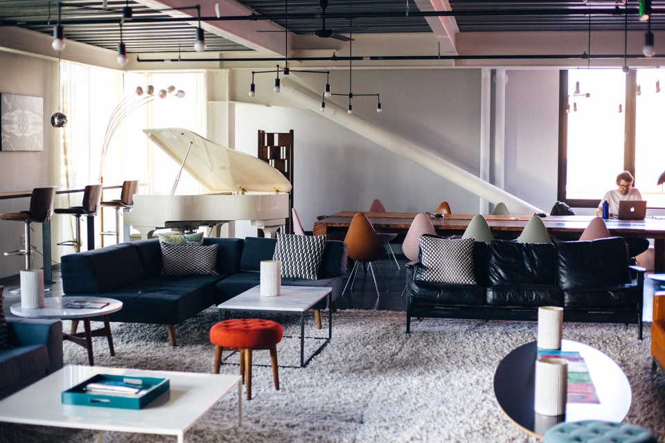 cloud room by graham baba architects