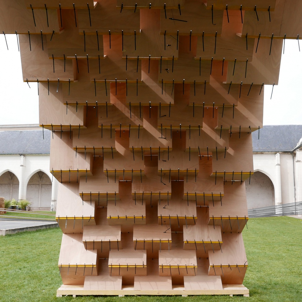 the accordion arch by atelier yokyok