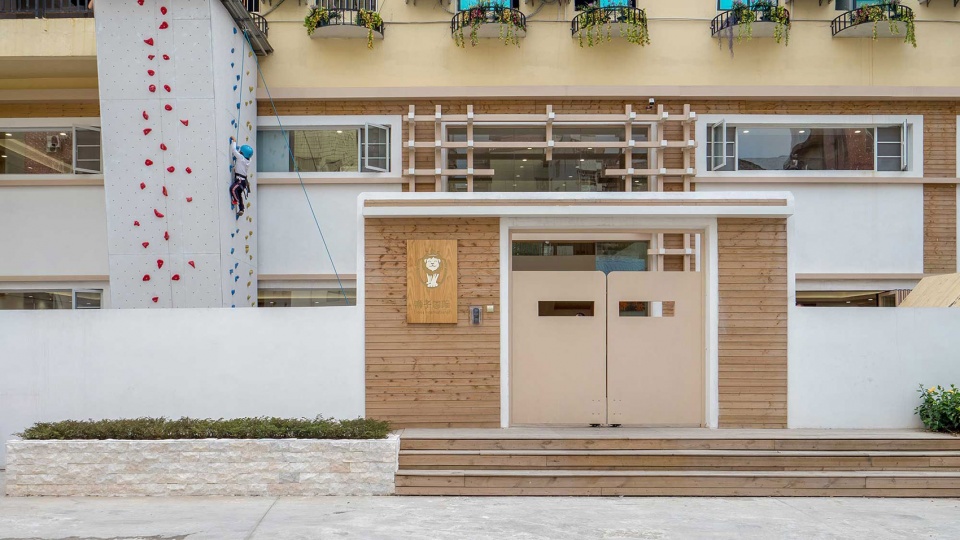 lion international kindergarten in guangzhou china by vmdpe design