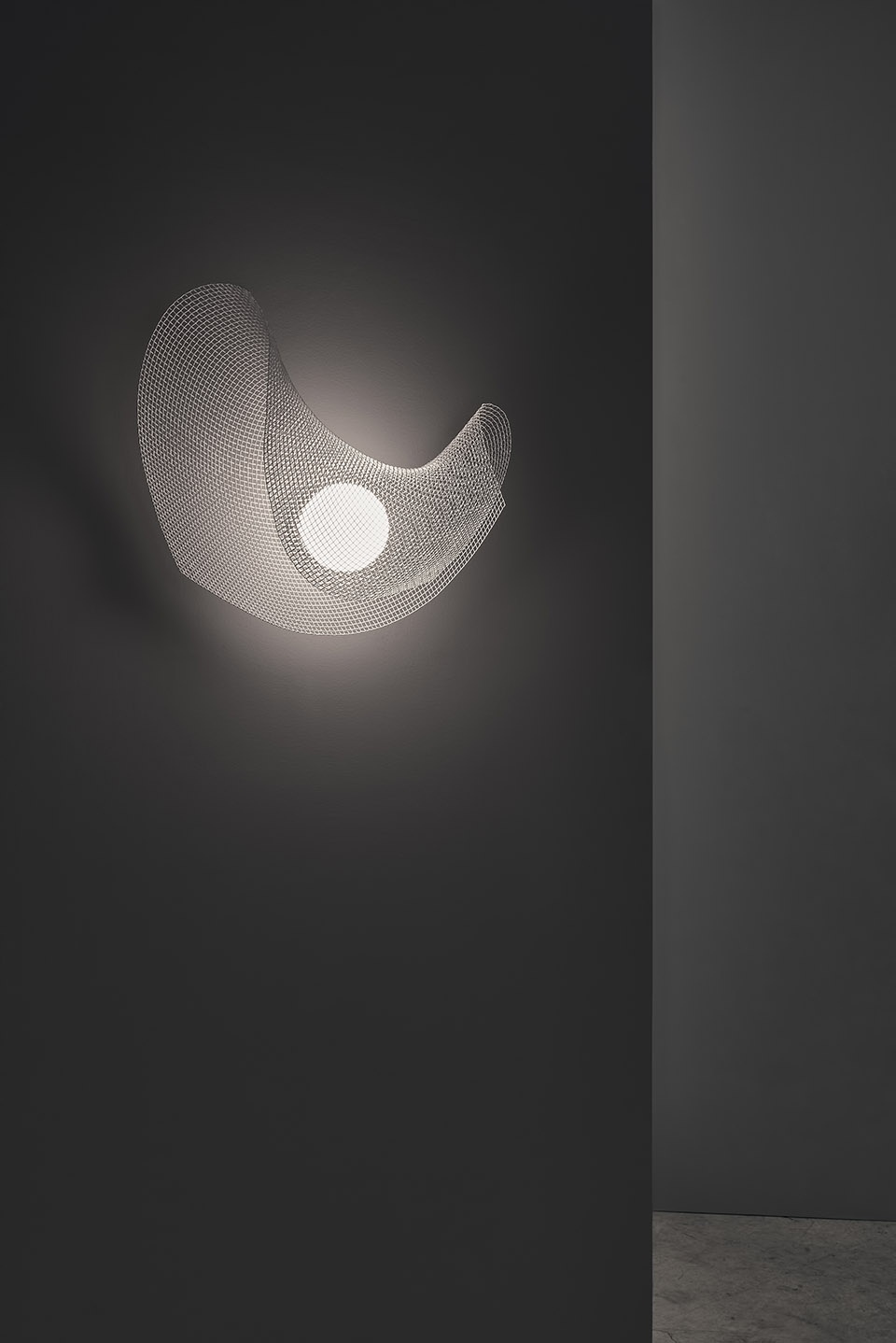 mytilus and aimei lamp design by arturo alvarez