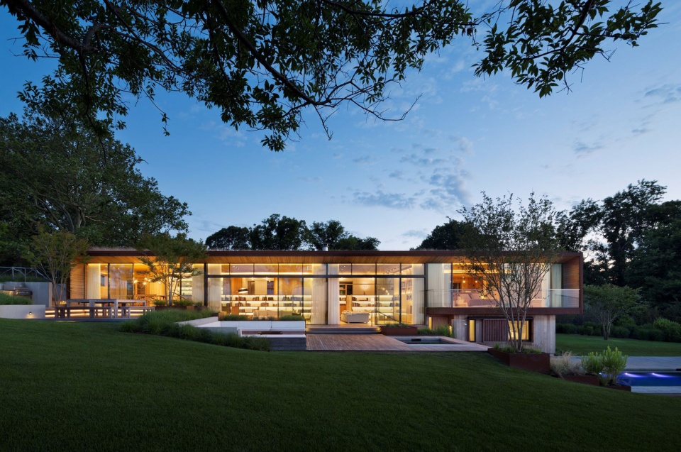 peconic house by mapos