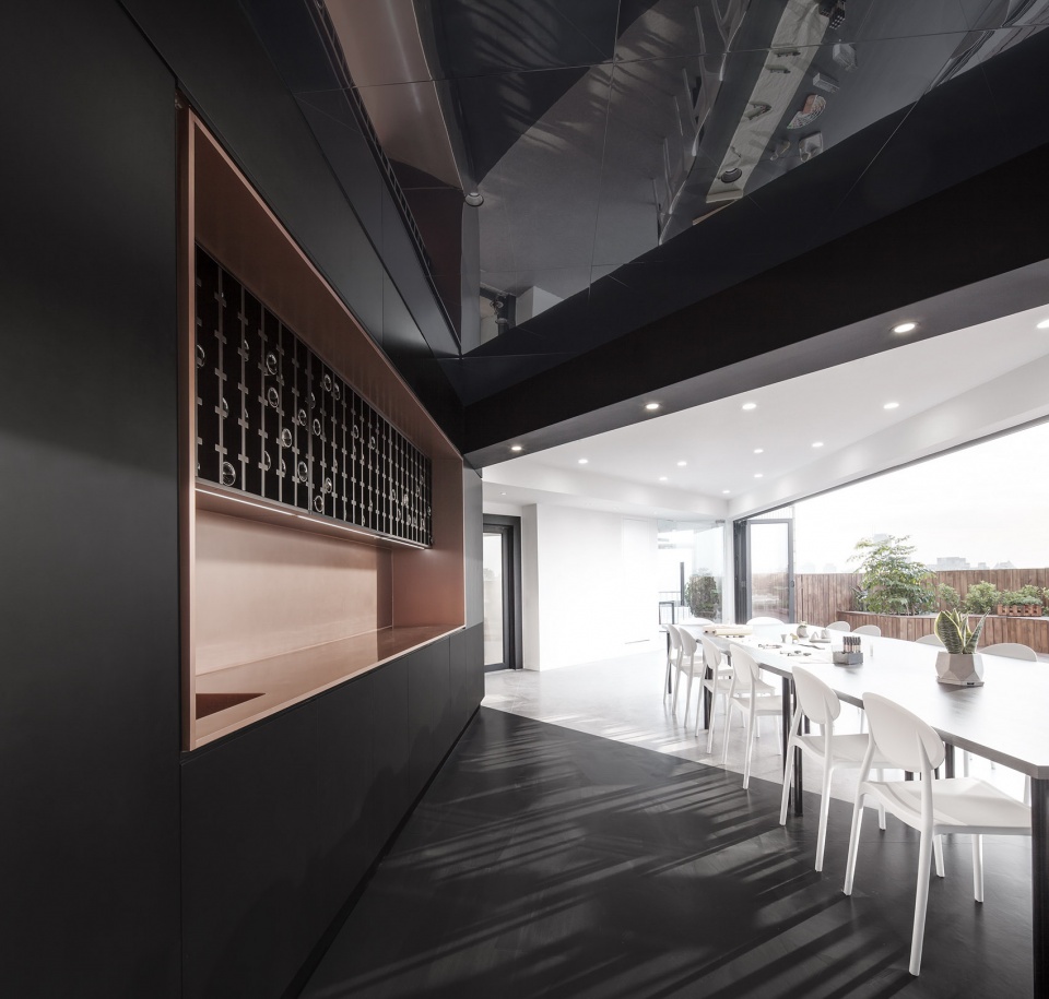 twists and turns in shanghai china by lm design lab