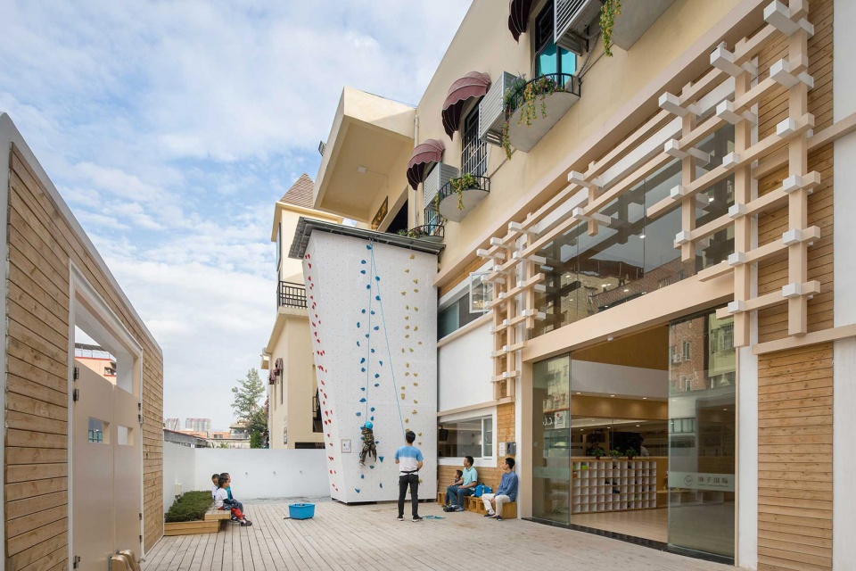 lion international kindergarten in guangzhou china by vmdpe design