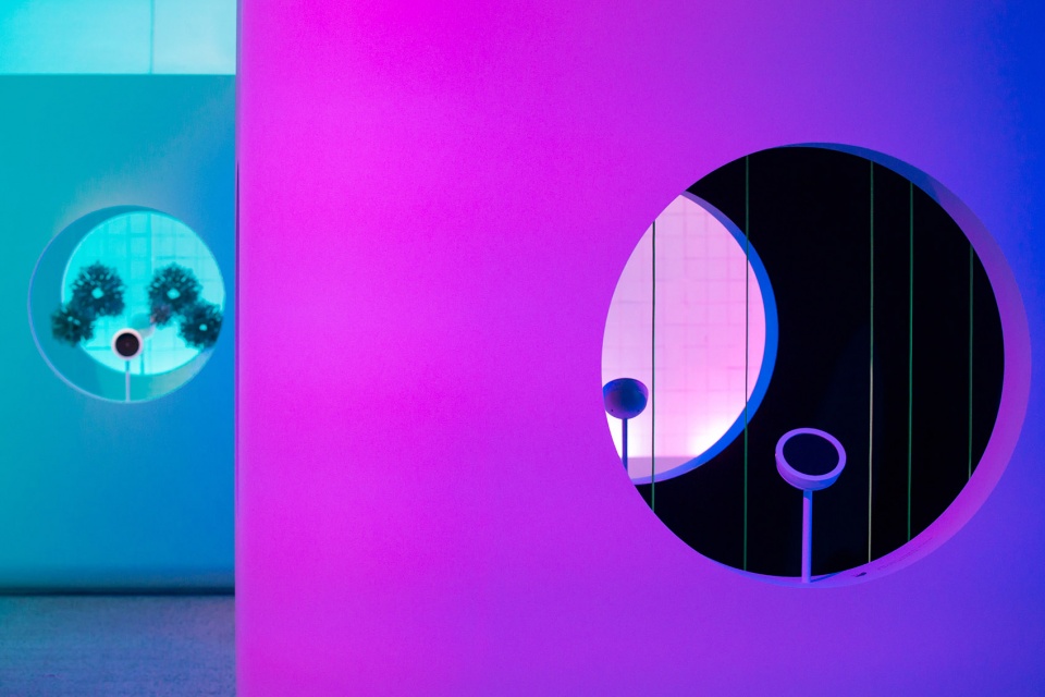 resonance installation by vave studio cheil worldwide