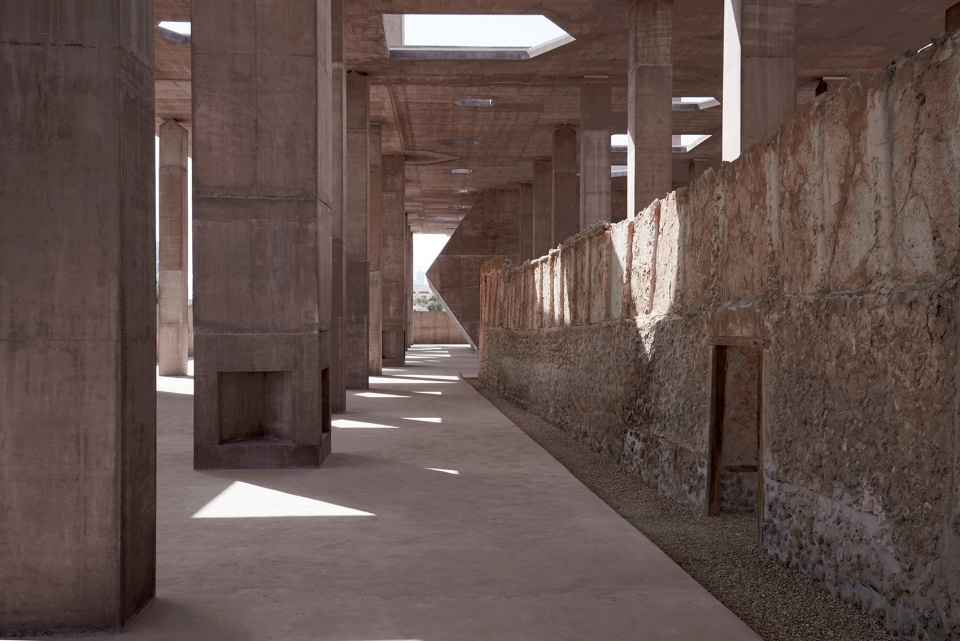 pearling site museum and entrance to the pearling path by valerio olgiati