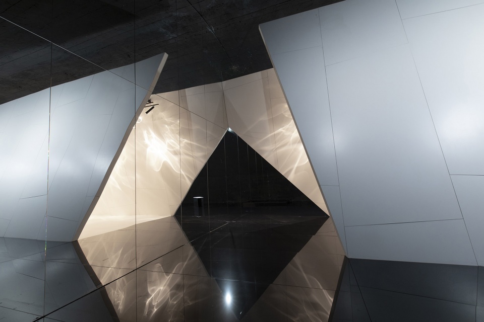 raytrace by layer cosentino