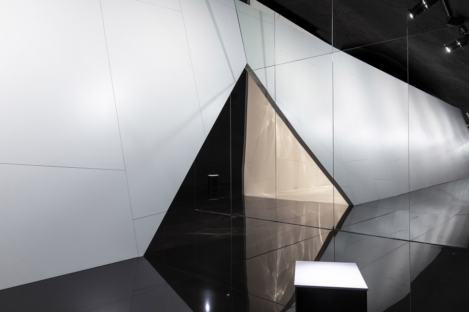 raytrace by layer cosentino