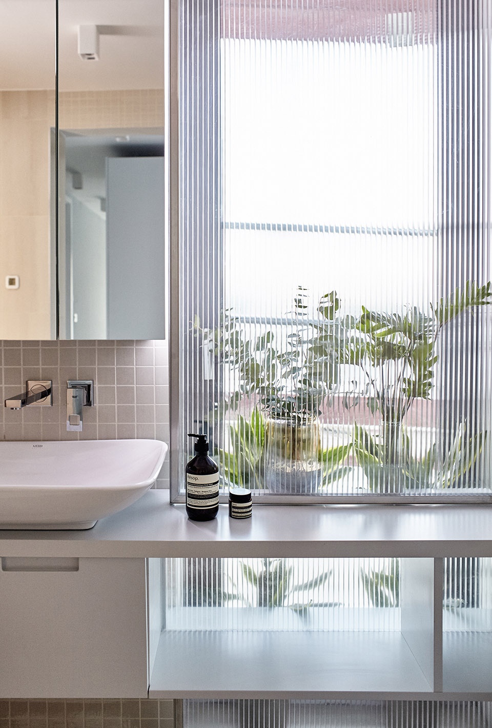 apartment facsemete by lab5 architects