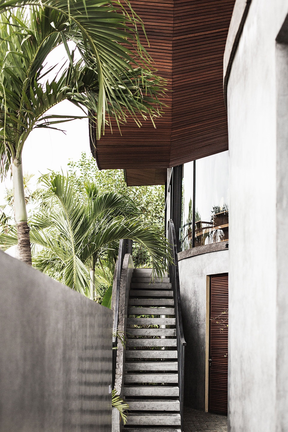 house o by alexis dornier