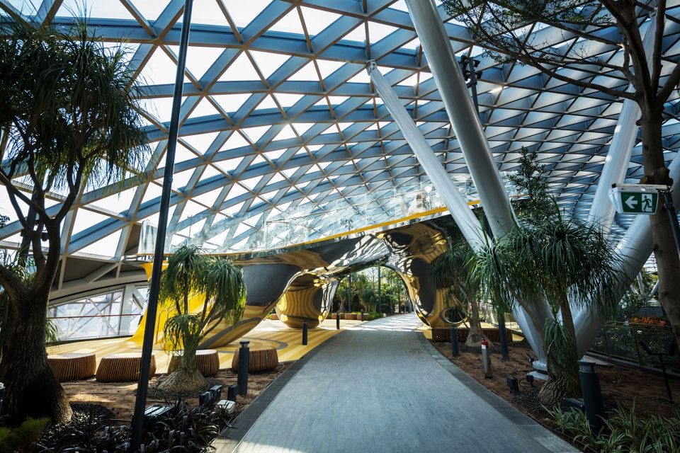 the discovery slides at jewel changi airport complex by carve playpoint