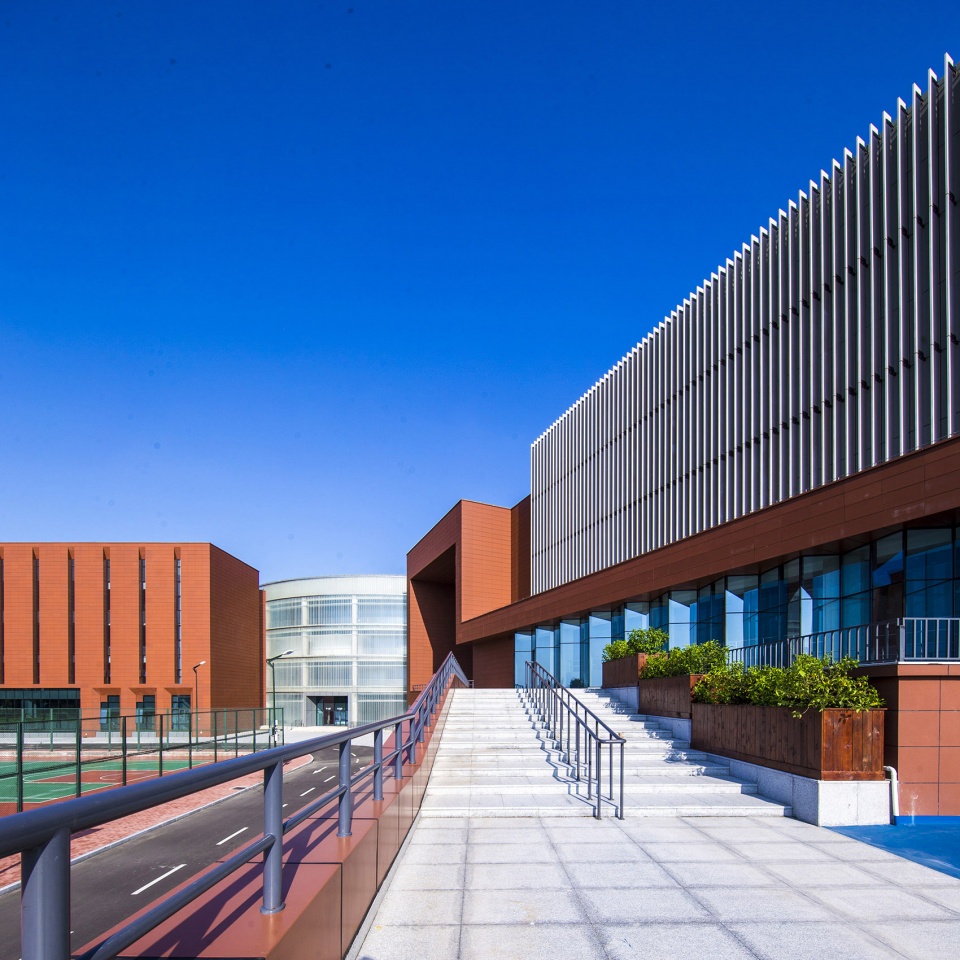 the gymnasium in tianjin university of science technology china by tao zhi studio architectural design and research institute of scut