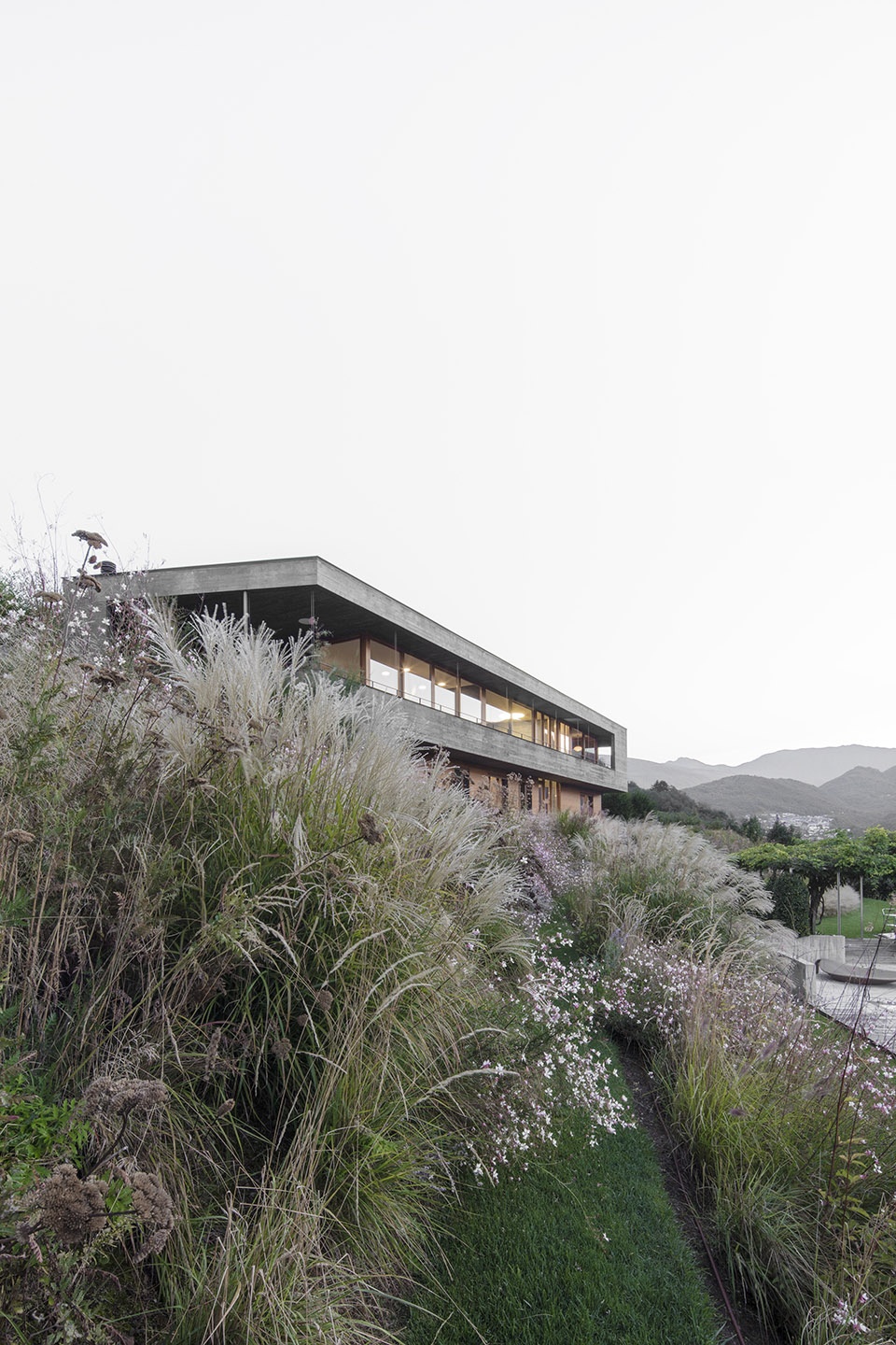 garden of seven moments by atelier de molfetta strode