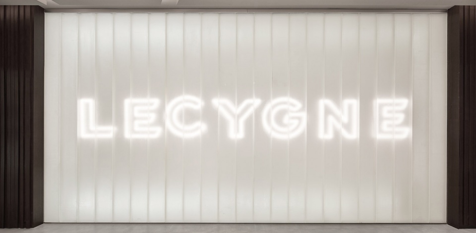 le cygne skin and body care centre china by yao design