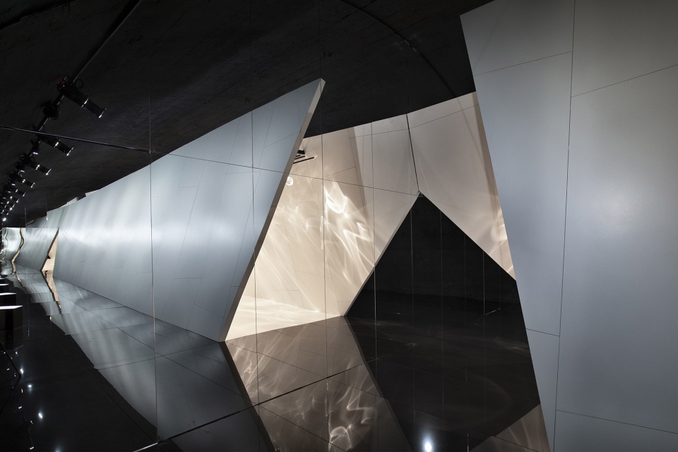 raytrace by layer cosentino
