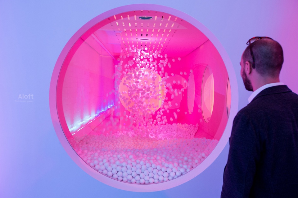 resonance installation by vave studio cheil worldwide