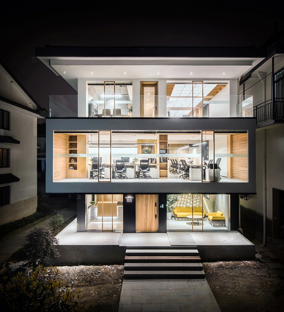 the design of office space in baishaquan china by hangzhou ju he architecture design firm