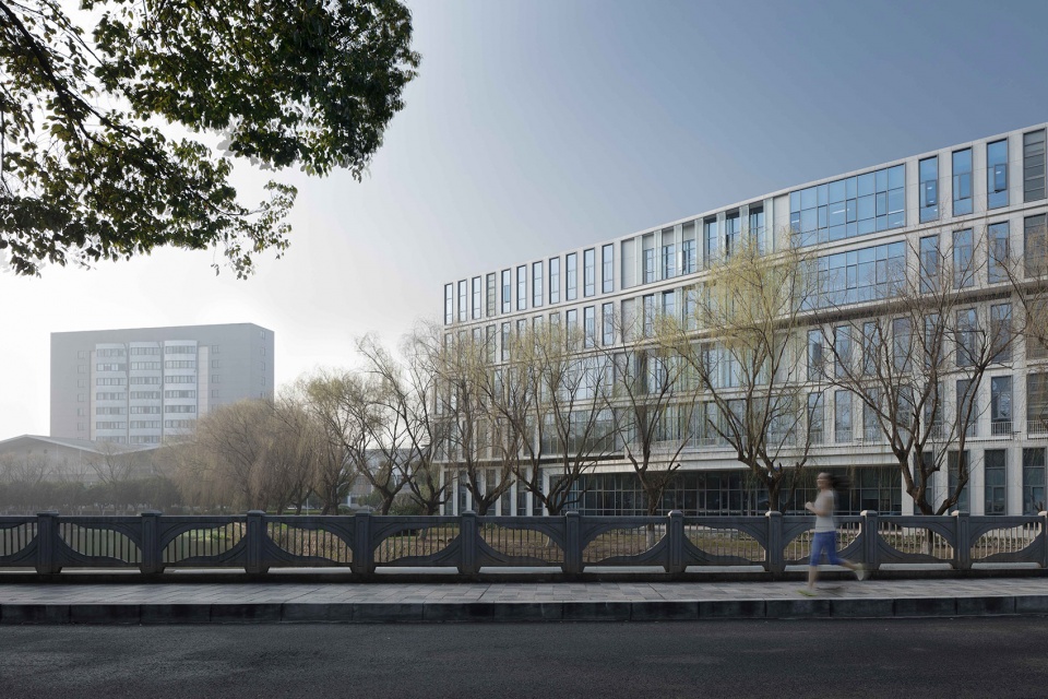 complex building of zhejiang university ningbo institute of technology china by the architectural design research institute of zhejiang u...