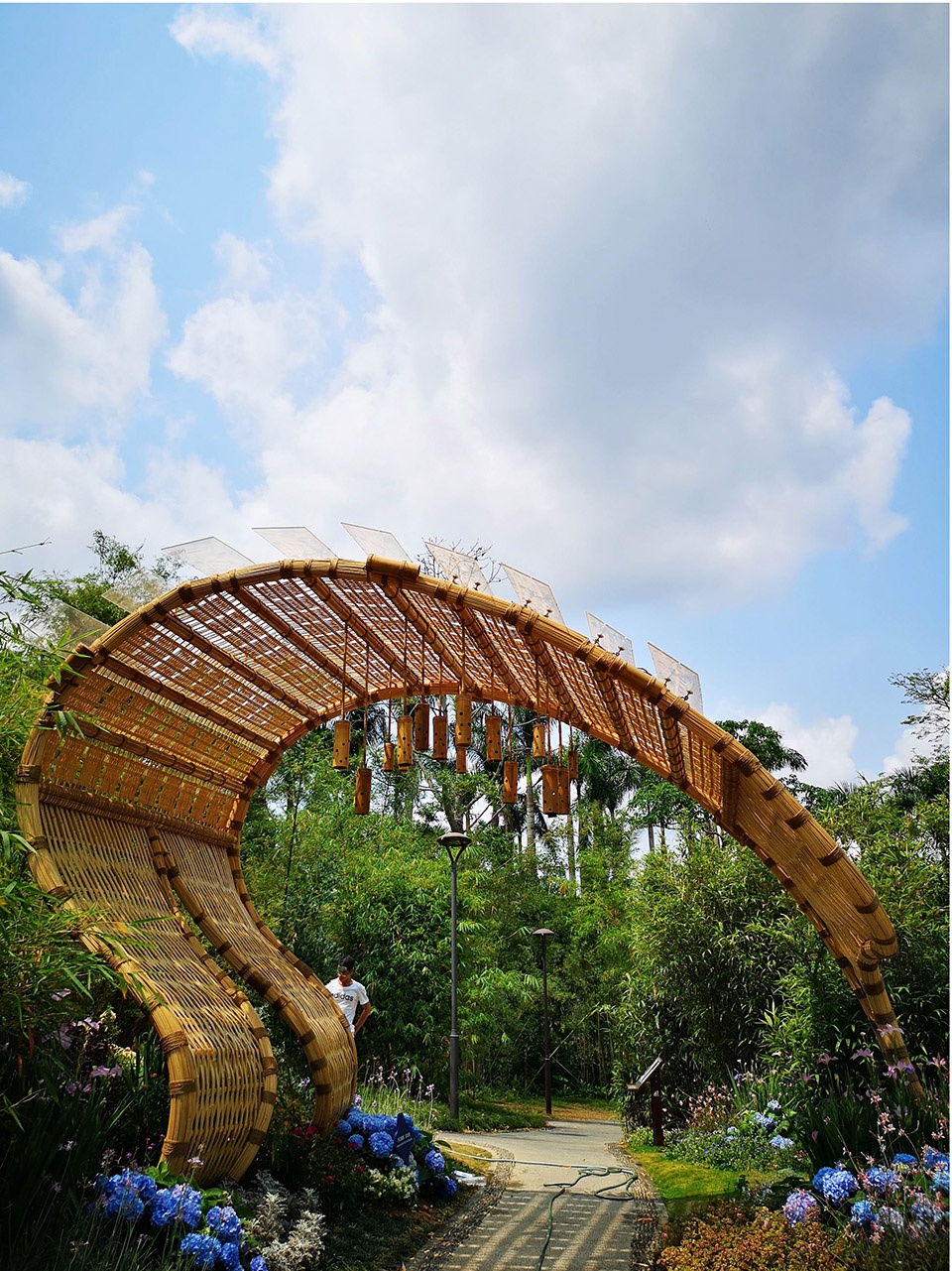 tide bamboo installation china by beryl