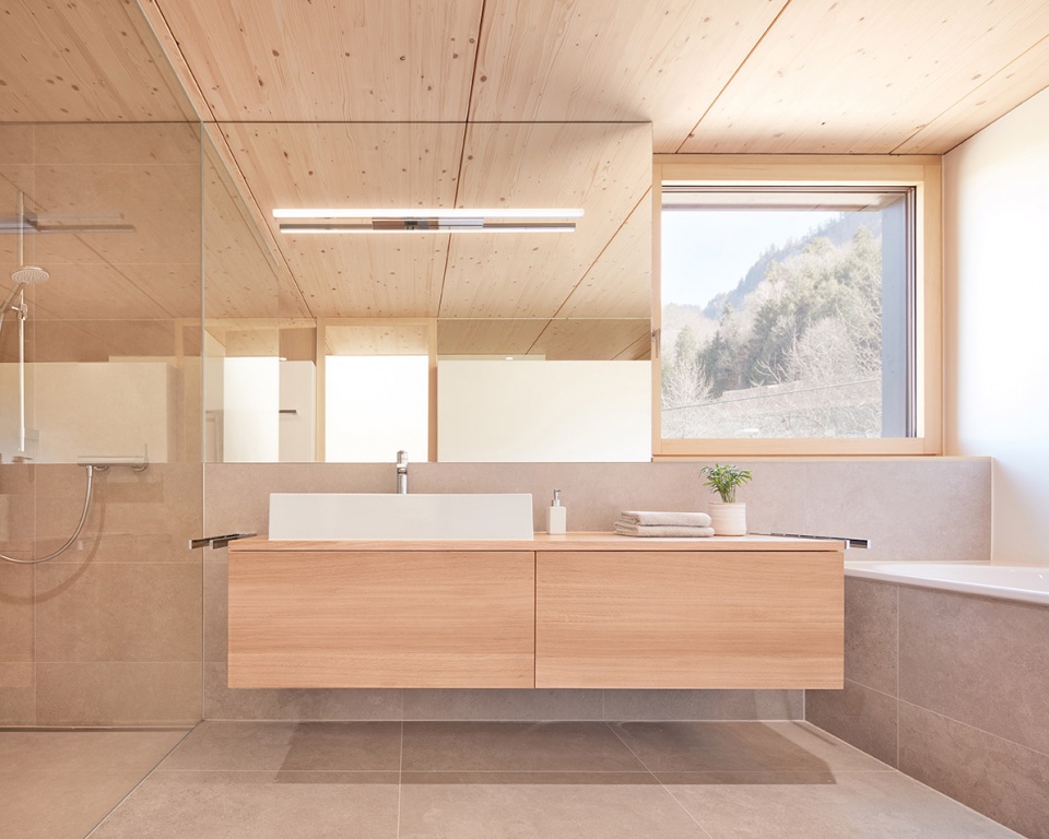 semi detached house on a hillside by mwarchitekten