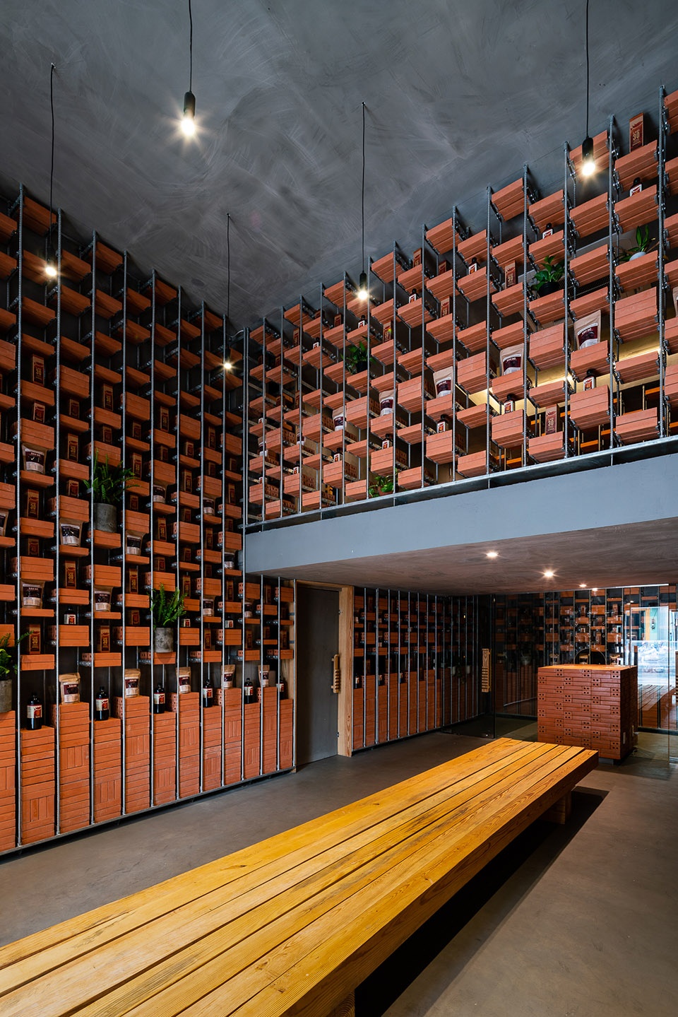 organicare showroom by tropical space
