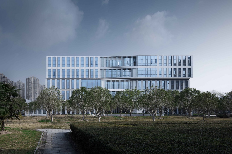 complex building of zhejiang university ningbo institute of technology china by the architectural design research institute of zhejiang u...