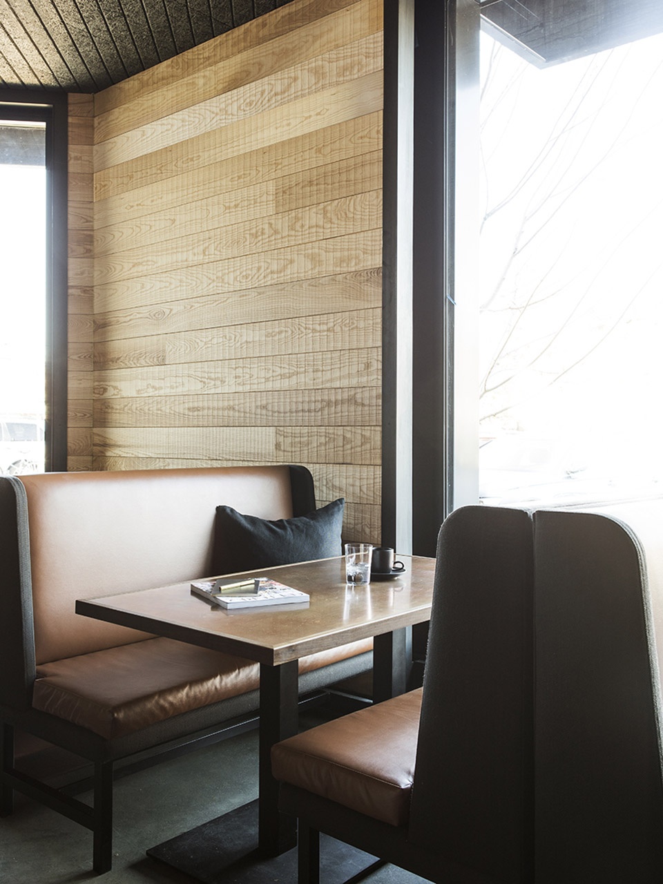 coffeebar by walker warner architectsnicolehollis