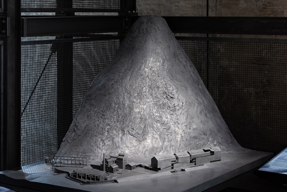 connecting vessel by vector architects