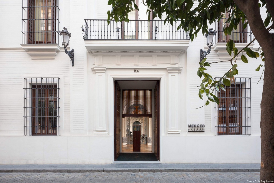 hotel mercer at mansion castelar by cruz y ortiz architects