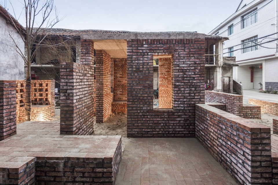 the secret base in a small town china by jla studio