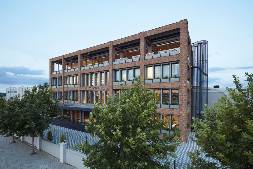 empera headquarter by yerce architecture zaas