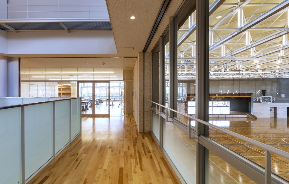 hokota south primary school by mikami architects