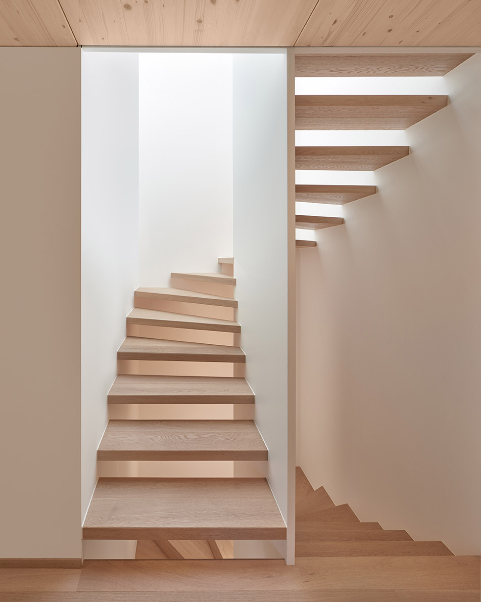 semi detached house on a hillside by mwarchitekten