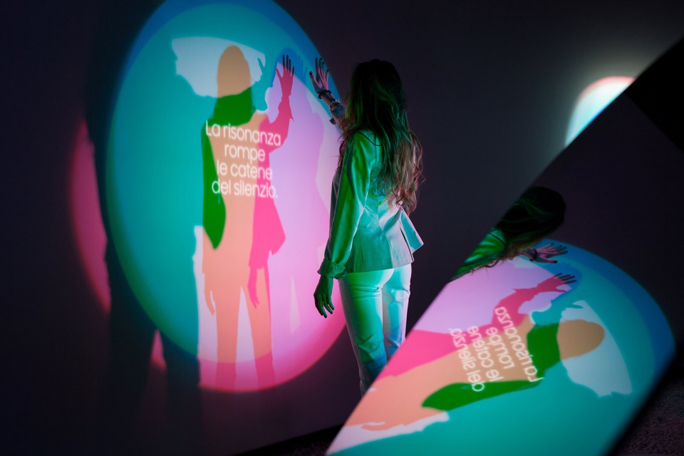resonance installation by vave studio cheil worldwide