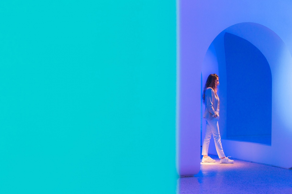 resonance installation by vave studio cheil worldwide