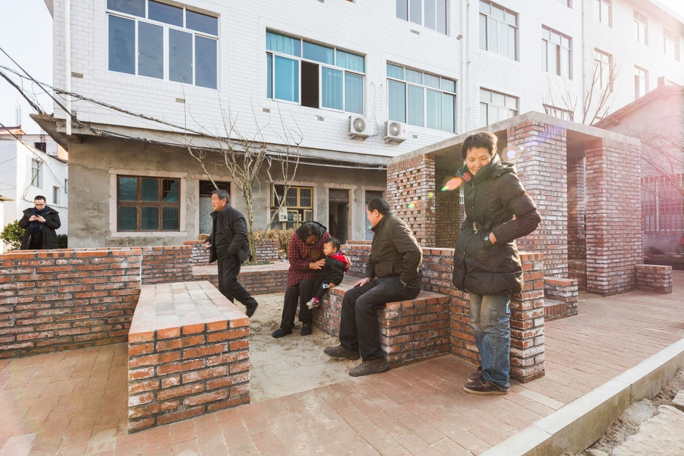 the secret base in a small town china by jla studio